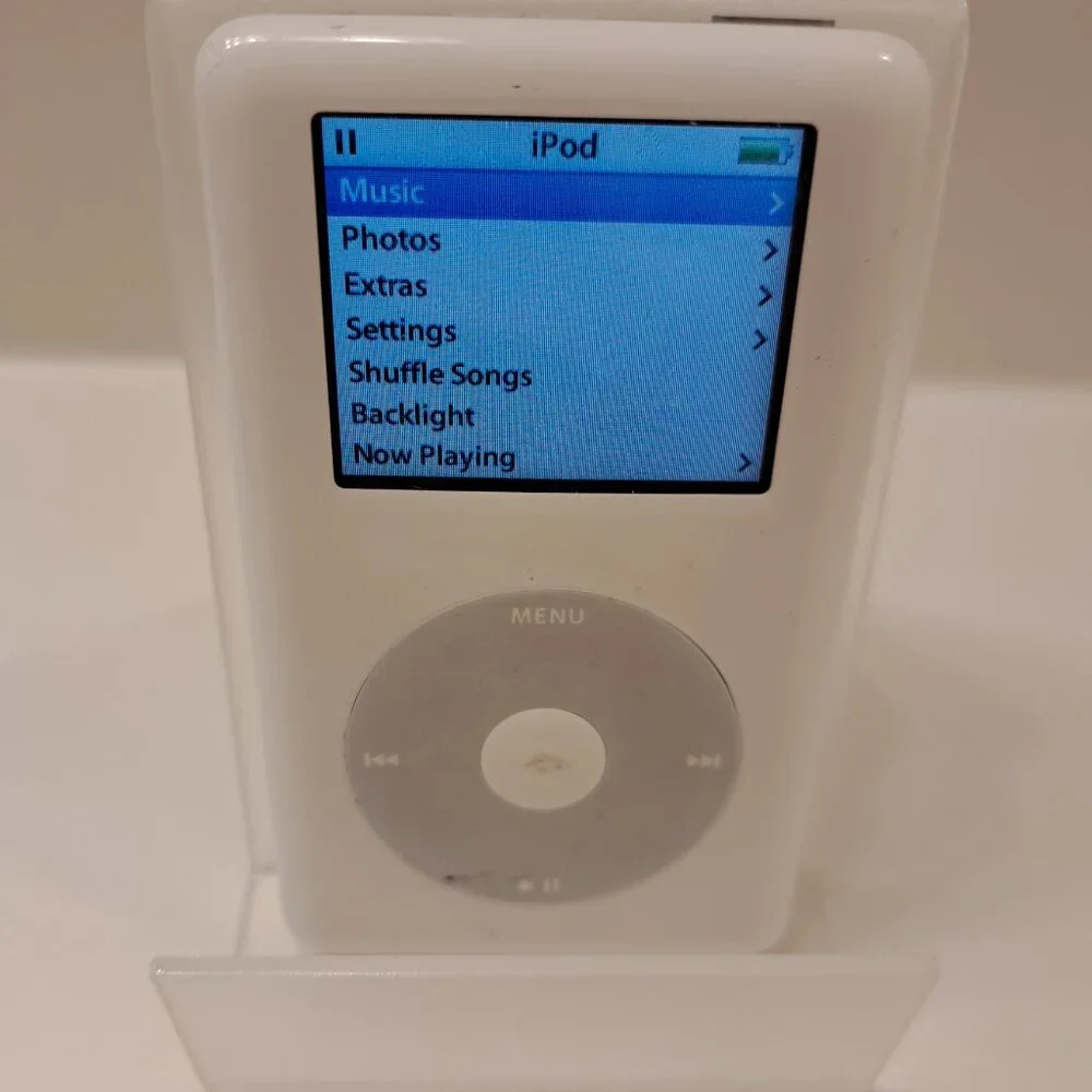 Apple iPod Photo classic 4th Generation 20GB White New Battery